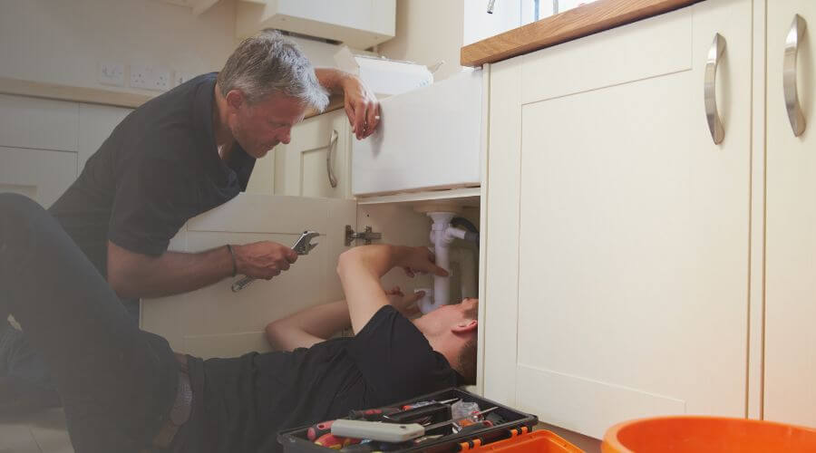Wall Pipe Burst Repair in Bear Lake, MI